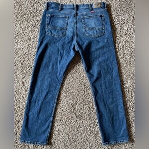 Wrangler 38x30 Slim Straight 92SSWDX Size W38 L30 Men’s Jeans EUC